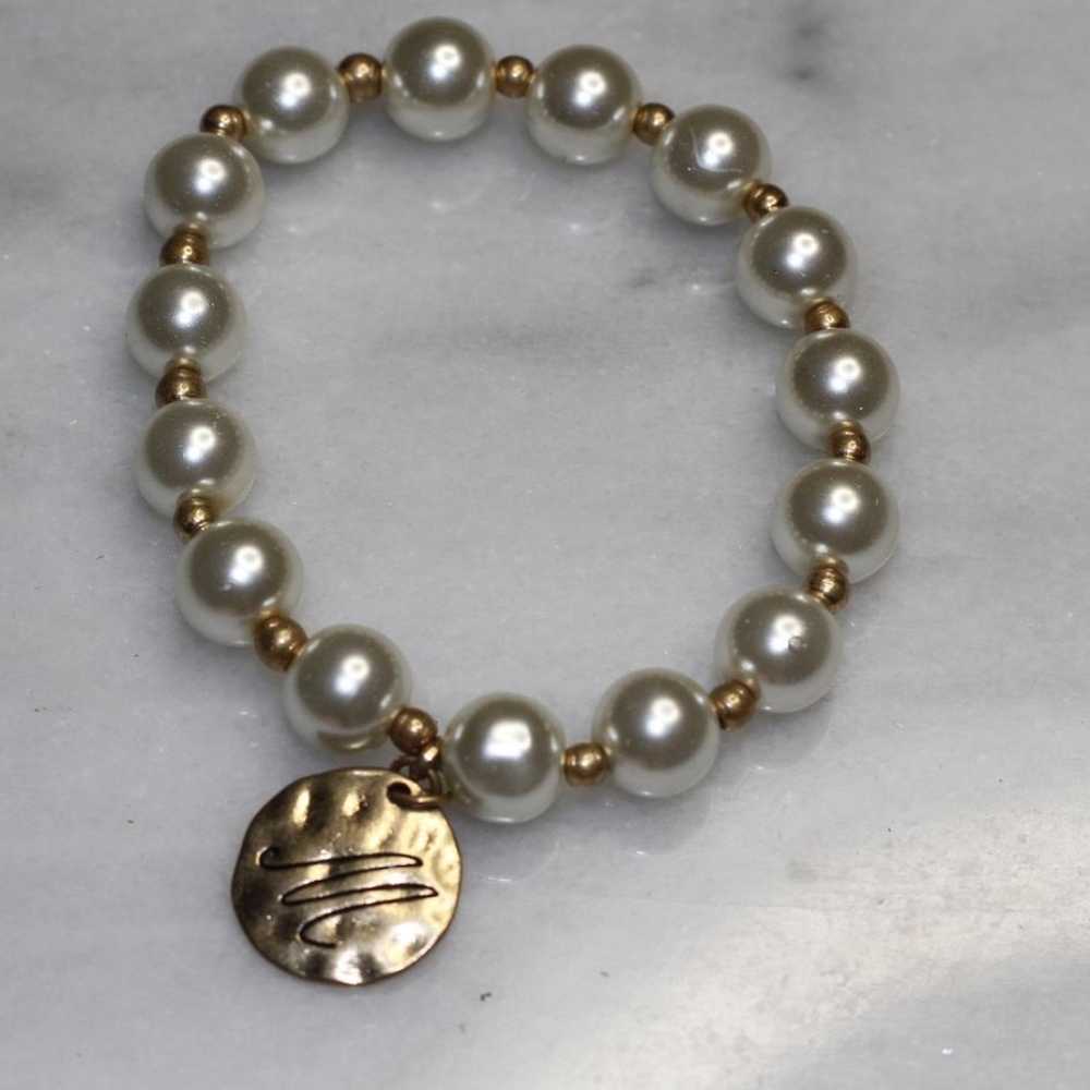 Pearl Gold Charm Bracelet